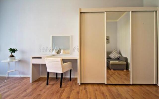 Business Class Ruterra Suite