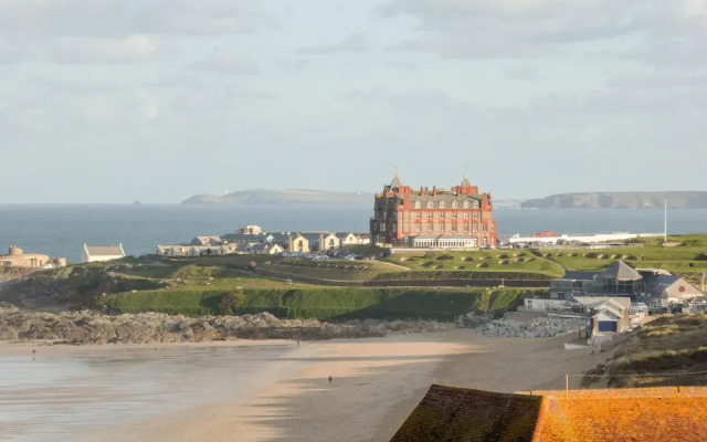 Fistral Outlook