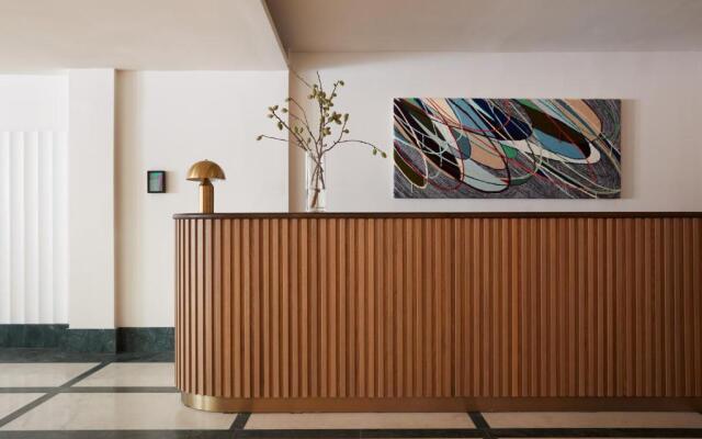 Kimpton Alton Fisherman's Wharf by IHG