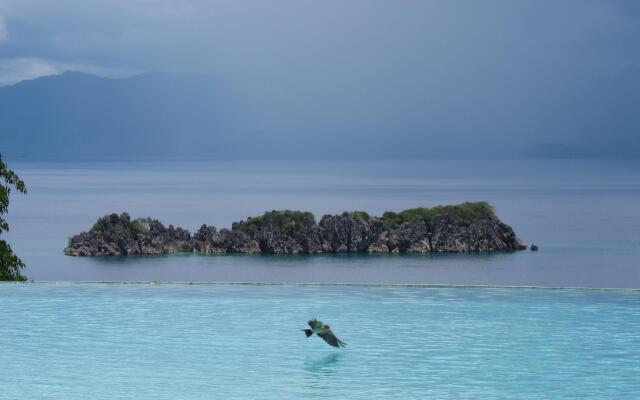 Tugawe Cove Resort