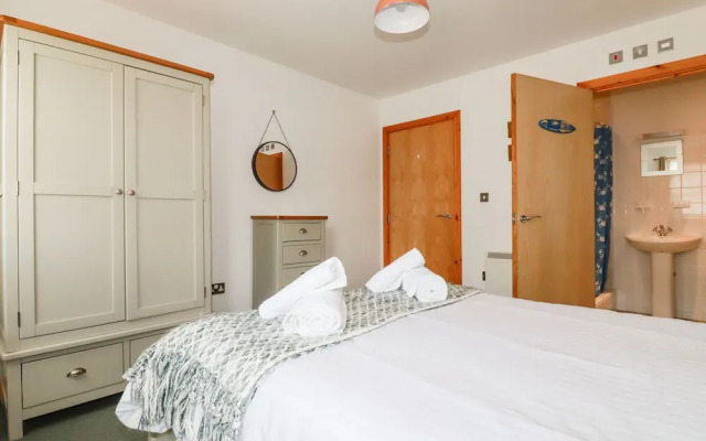 Flat 4
