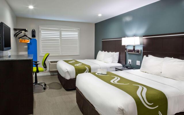 Bay Area Inn & Suites