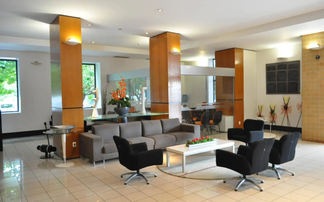 Rede Andrade Luxor Hotel
