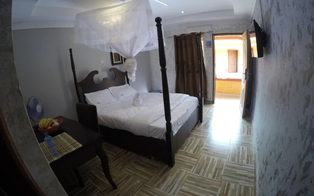 The Vip Hotel