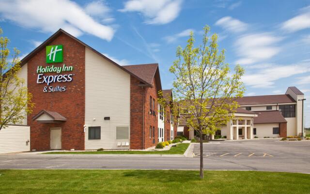 Best Western Watertown Inn and Suites