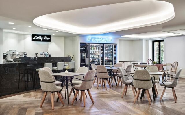 NLH MONASTIRAKI - Neighborhood Lifestyle Hotels