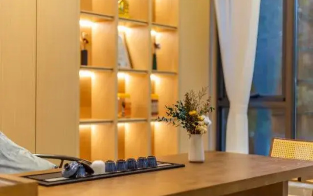 Licheng Hotel (Shalang Town New City Park Branch)
