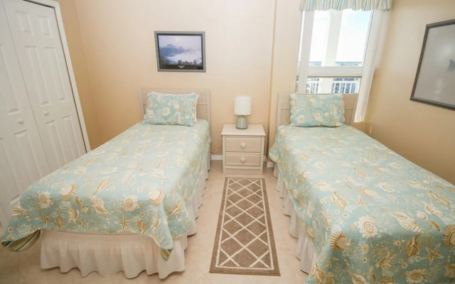 Smyrna Beach Club 818b