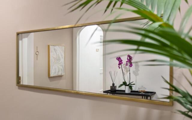 Fellini Design Suites