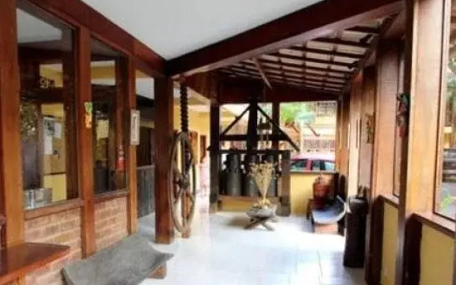 Abrolhos Praia Hotel