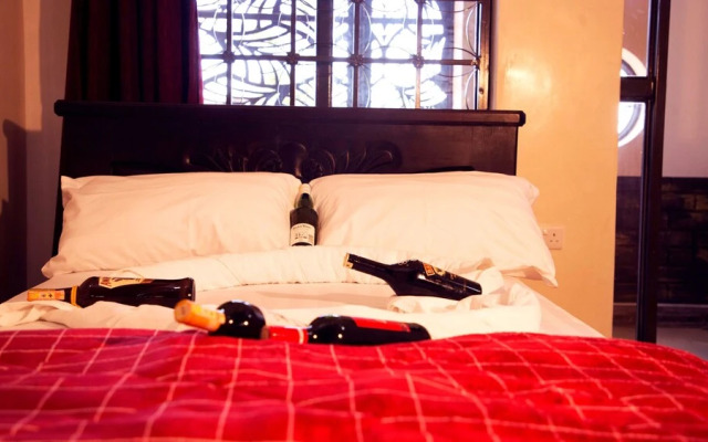 Stusky Lark Mini Hotel Seeta