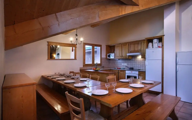 Résidence Les Arolles by Les Etincelles