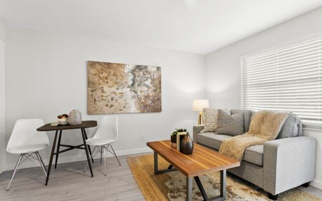 University Serenity Suites 14th