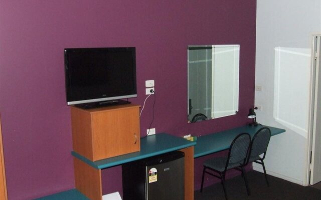 CQ Motel Gladstone
