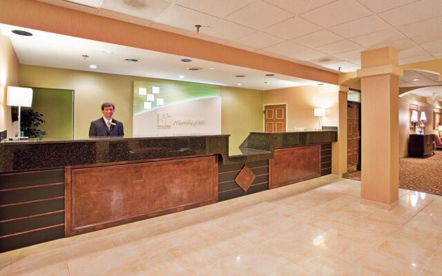 Holiday Inn Hotel & Suites Springfield - I-44 by IHG