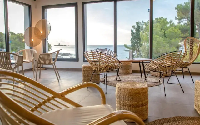 Hôtel La Plage by Sowell