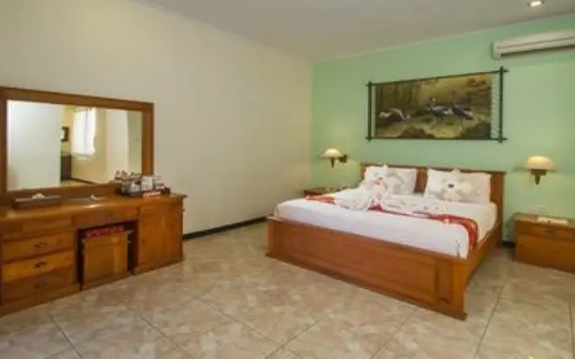 Bali Taman Lovina Resort and Spa Suites
