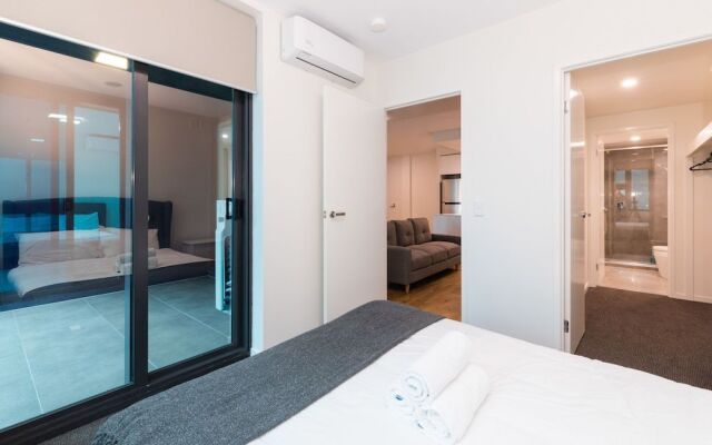 Sofun Apartment on Manning St