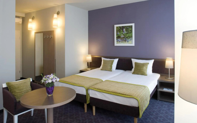 Metropol Hotel