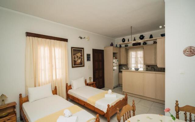 Potter's Apartment/40 meters from the beach