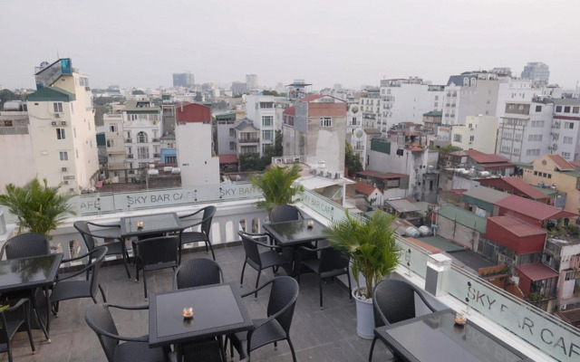 Le Petit Prince Hanoi Hotel & Rooftop Bar