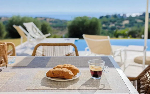 Nikiti Dream Villas