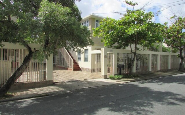 Beach Side Villa w 2BR & Roof Top - Apartments for Rent in San Juan