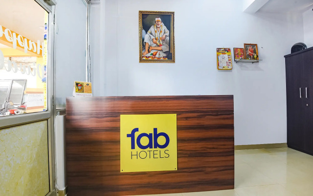 FabExpress Neelratna, Calangute