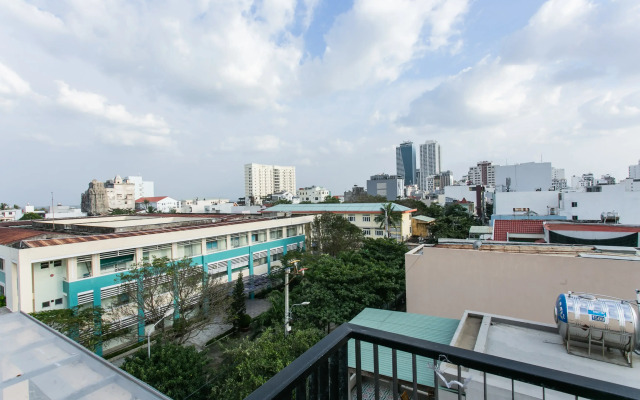 OYO 658 Euro Gold House And Coffee