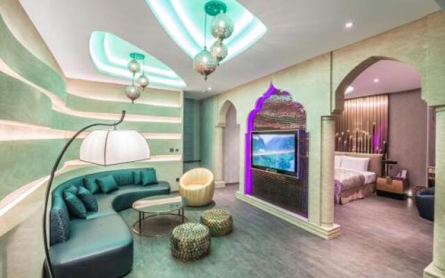 Royal Group Motel Wen Shin Branch