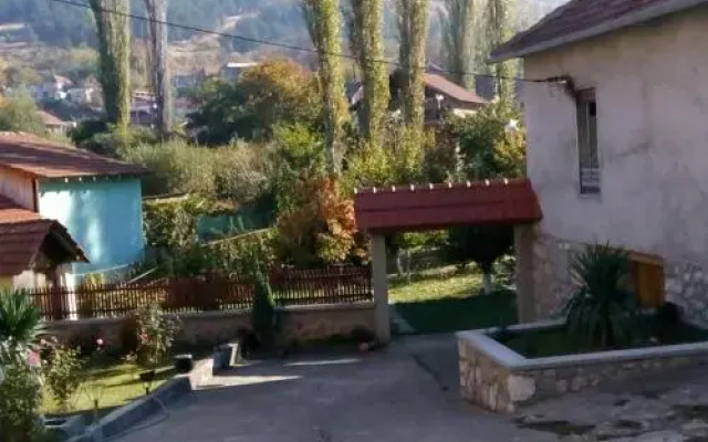 Guest House Green view