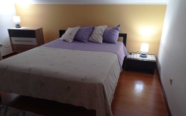 Charming 3-bed Apartment With sea & Mountain View
