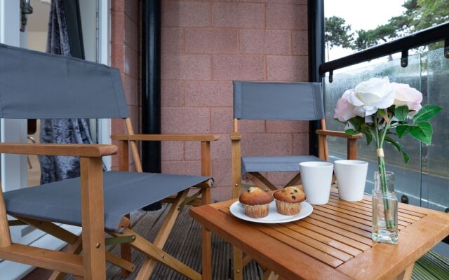 Tamar View Serviced Apartment