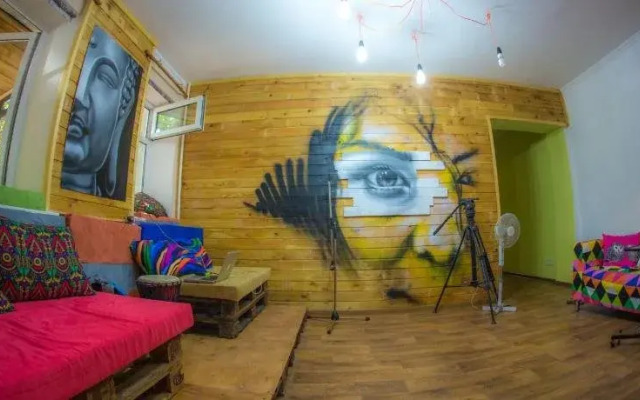 Hostel Loco
