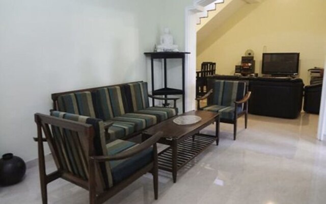 Birds' Hill Homestay