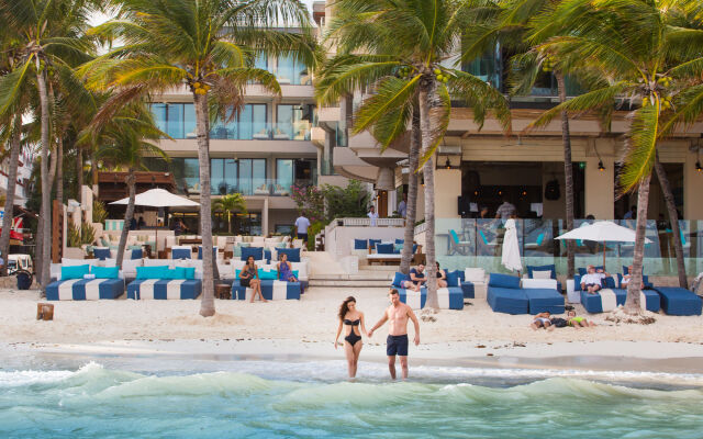 Thompson Playa Del Carmen Beach House