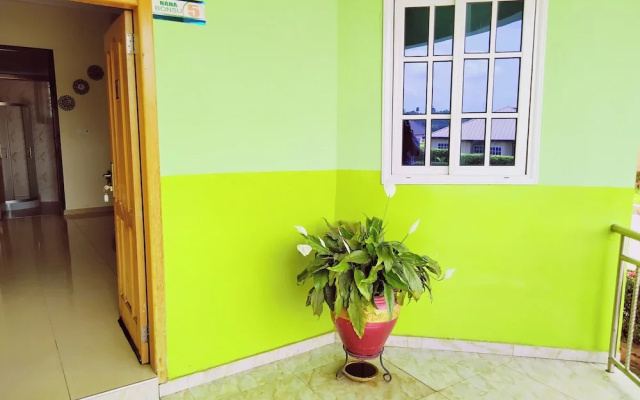 Renajoe Exclusive Centre
