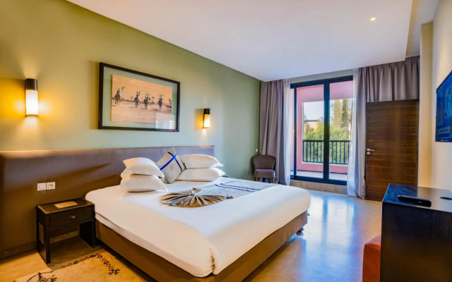 Al Maaden VillaHotel & Spa