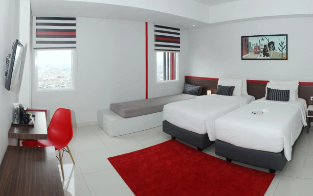 H Hotel Senen