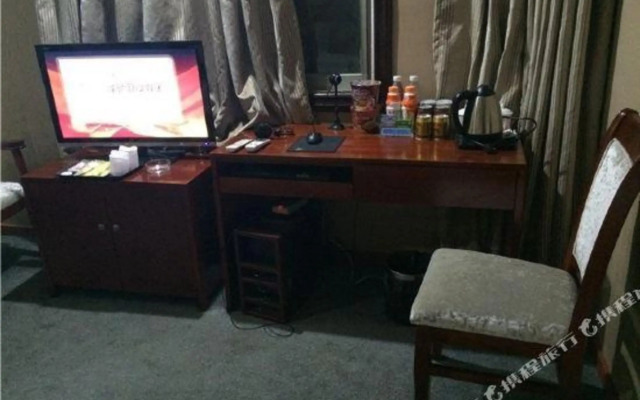 Chengfeng Hotel Guangzhou (Baiyun Railway Station)
