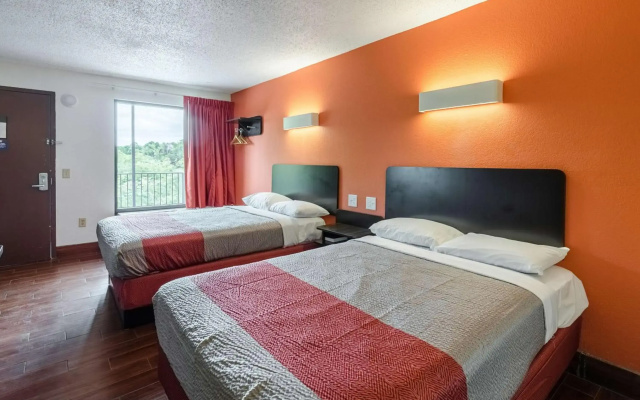 Motel 6 Lexington, VA