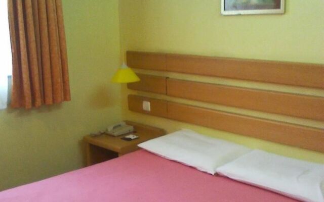 Anqing Home Inn