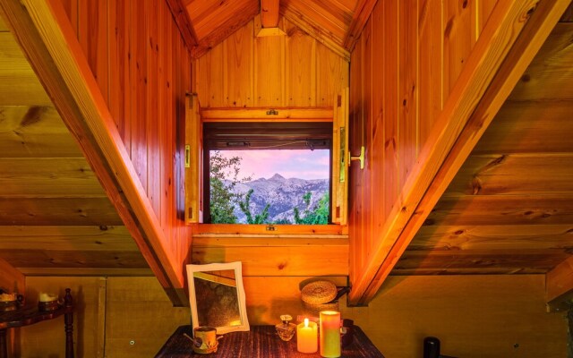 Escape in the Forest, Cosy Chalet with Home Cinema
