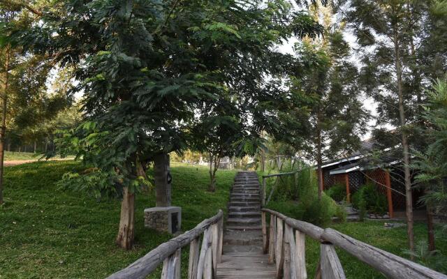 Kyangabi Crater Resort
