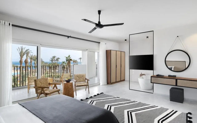 Serry Beach Resort