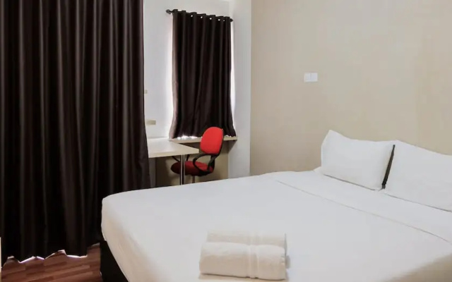Best Price Studio Apartment at Tamansari Skylounge – Guest Rooms – Tangerang