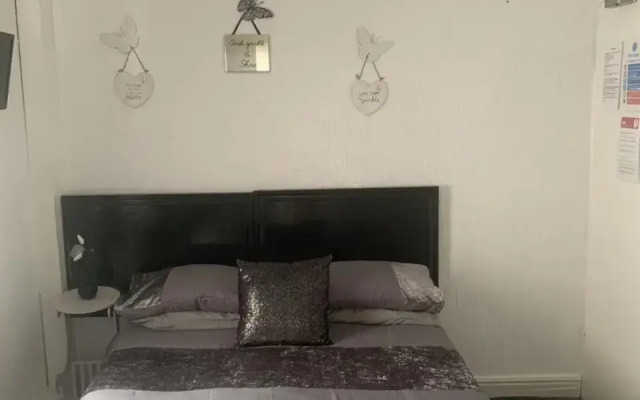 The Butterfly Hotel - Group Weekends