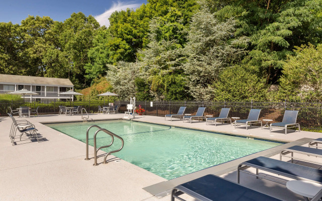 Best Western Plus Cold Spring