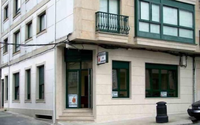 Albergue Los Caminantes de Arzua - Hostel