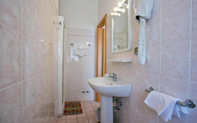 Hotel Antares